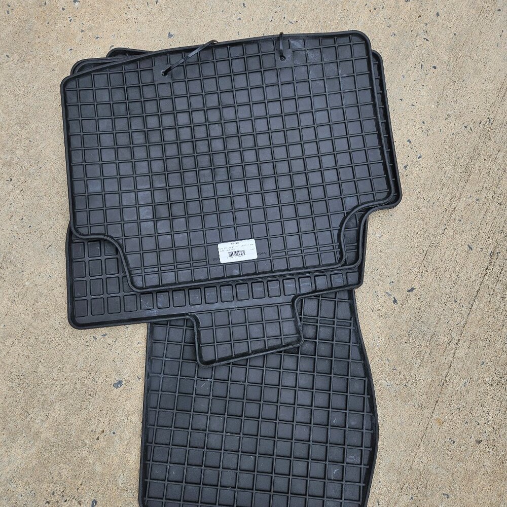 OMAC Floor Mat Liner For VW Passat 2015-2022 Brand New